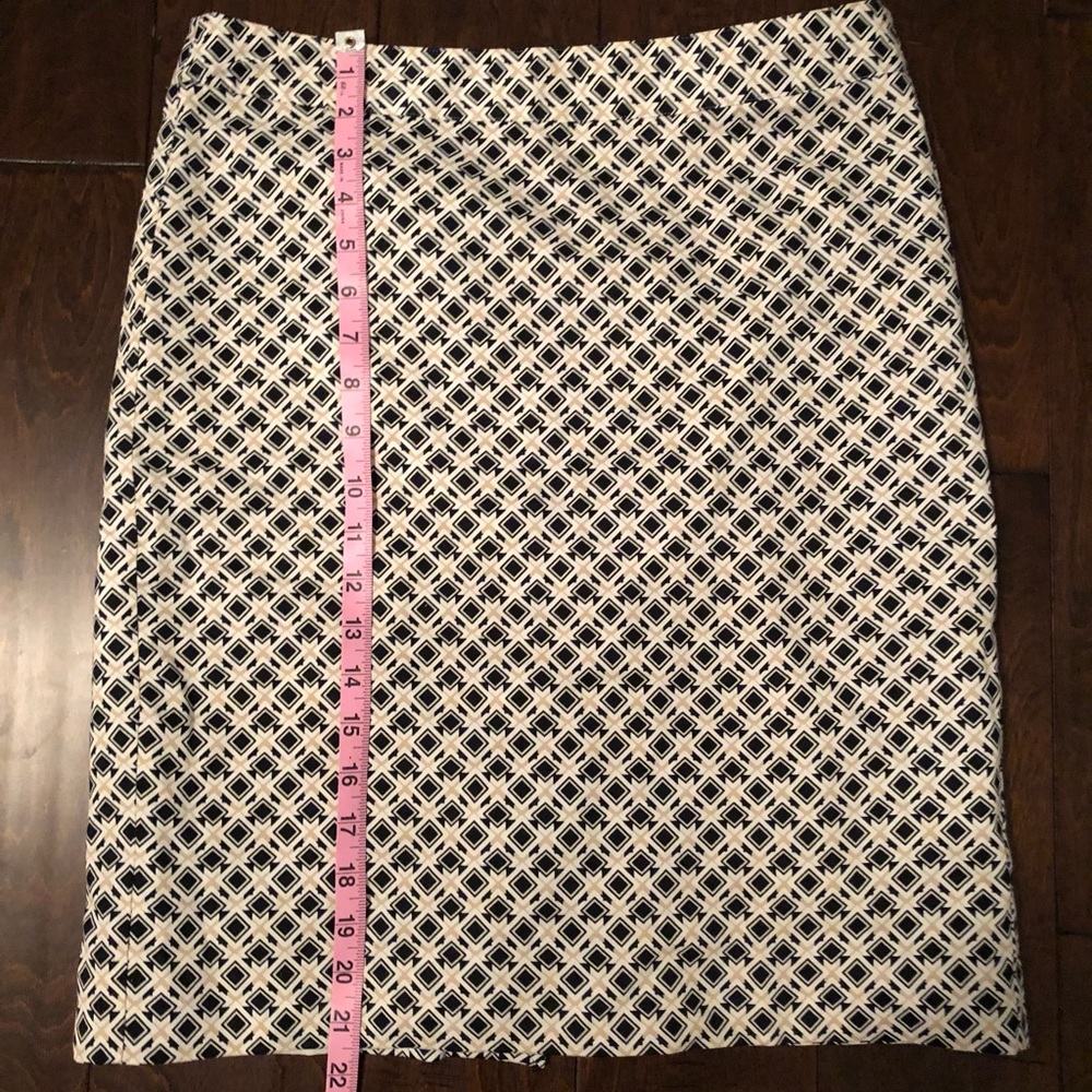 Patterned skirt